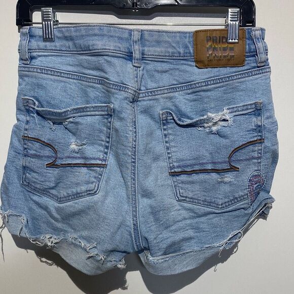 American Eagle Women's Blue Denim Stretch Heart Distressed Cut Off Shorts Size 6 - Picture 5 of 8